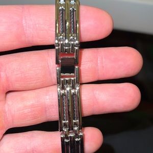 Stainless steel mens bracelet